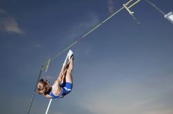 C罗与70激战瑞士队分钟，持续失利胜负难料！，凯恩焦点对战观众掌声雷动的简单介绍